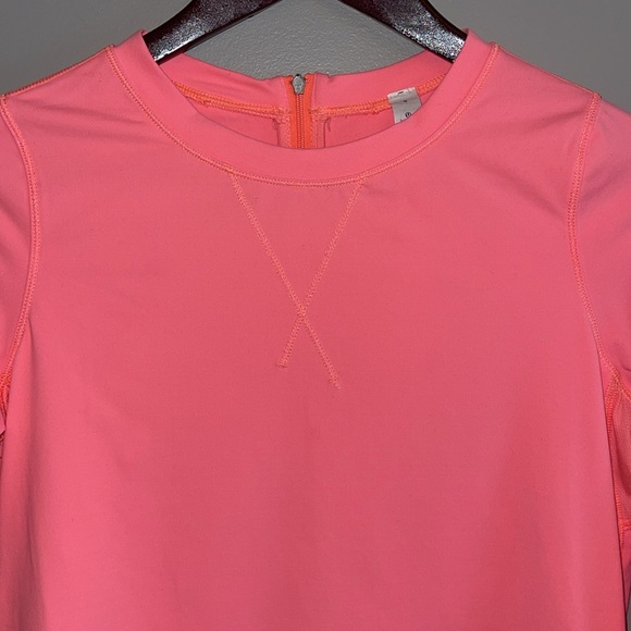 Lululemon Run: Warm Up Crew
Coral Orange - sz 4 - Picture 8 of 15